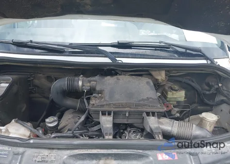 2011 Mercedes-Benz Sprinter 2500 High Roof из США, поврежденный, VIN WD3PE8CB8B5592596